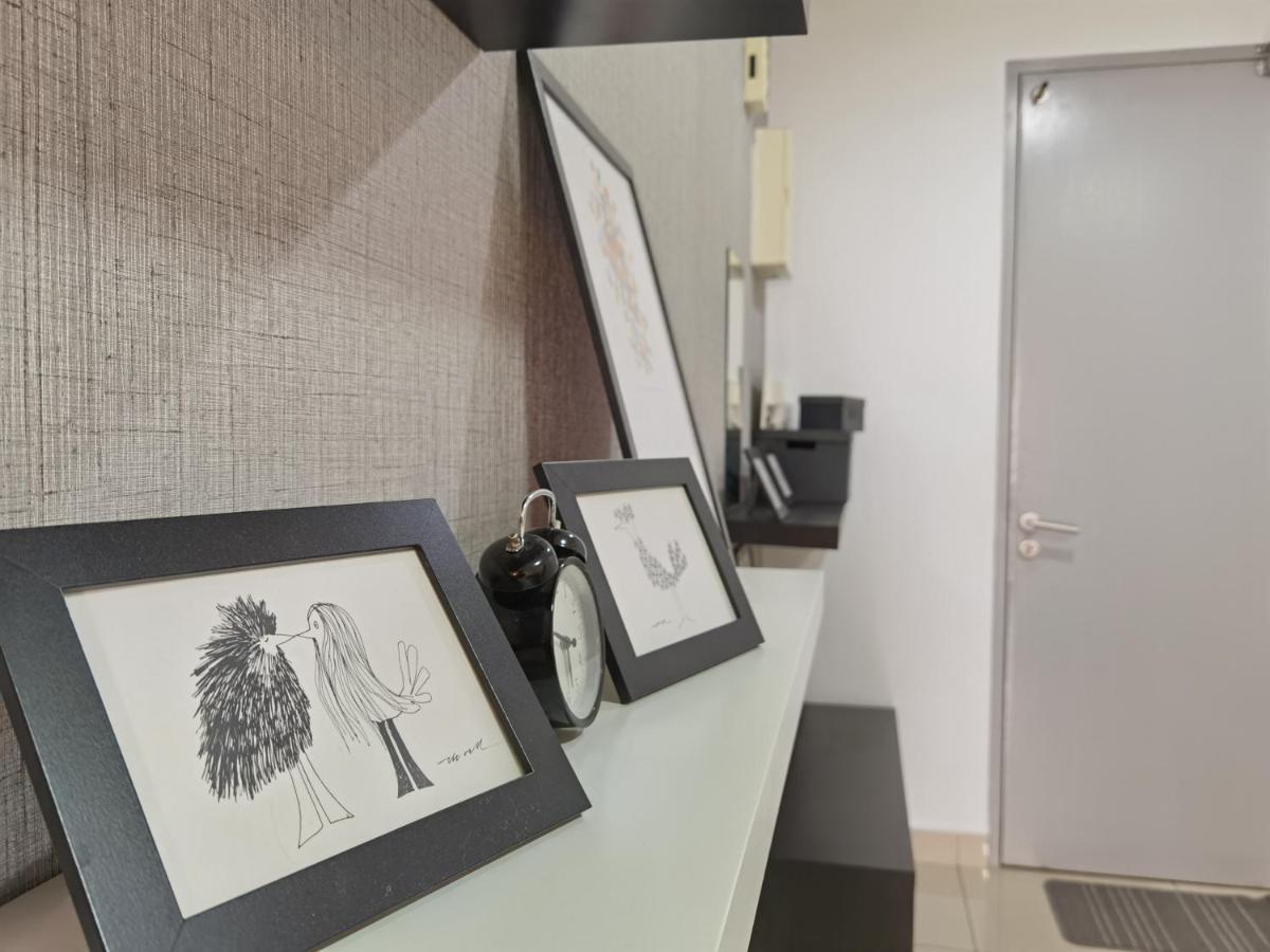 2 Bedroom Apartment - Mycribkl Neocyber סיברג'איה מראה חיצוני תמונה